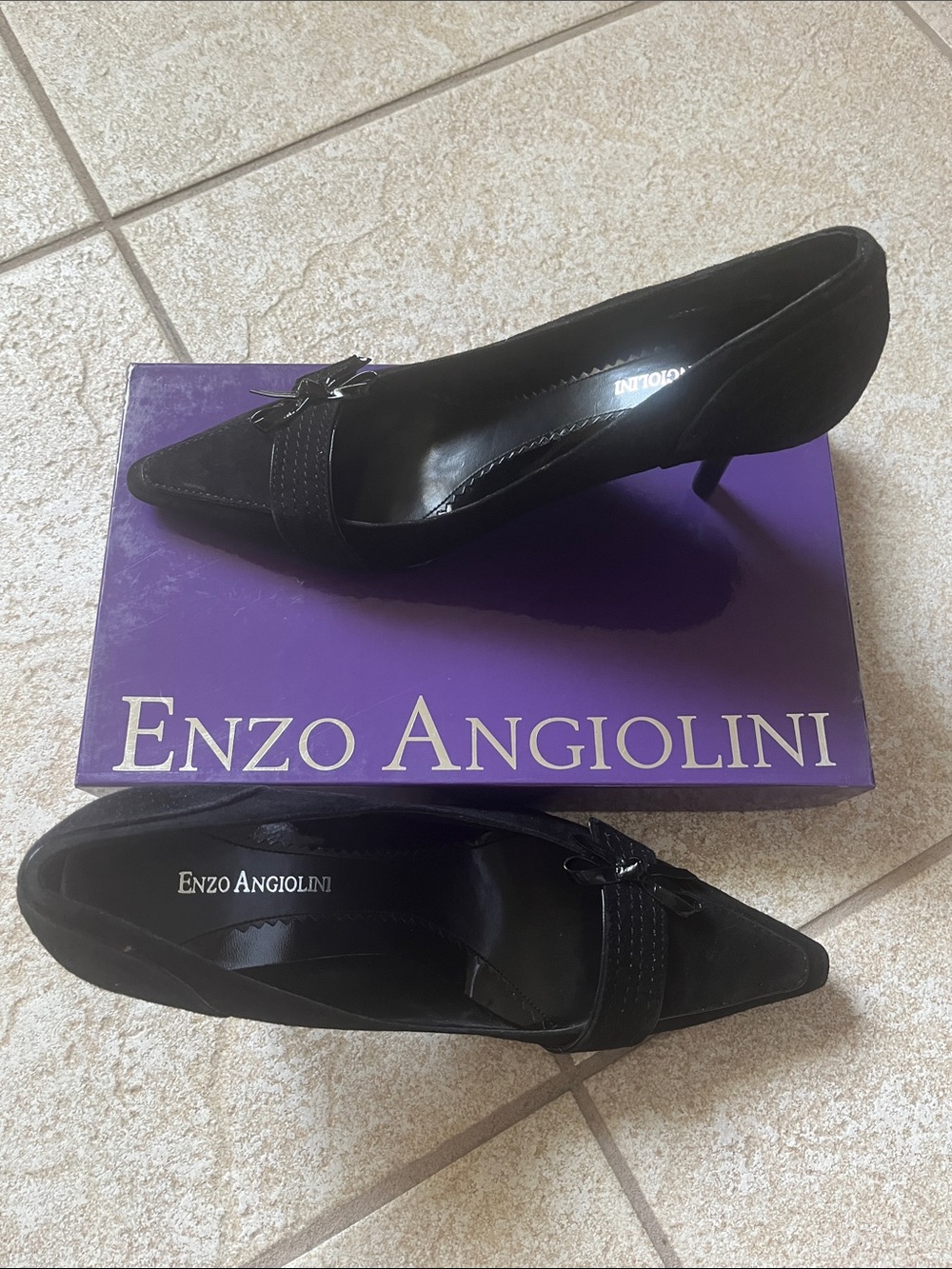 Enzo Angiolini Black Suede Pointed Toe Kitten Heel Pumps. Never been worn.